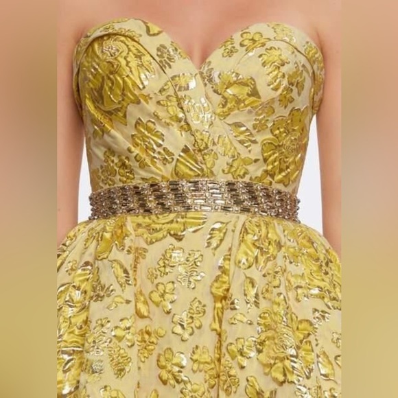 Mac Duggal Long Strapless Floral Metallic Ballgown - Size 8 - Picture 4 of 6